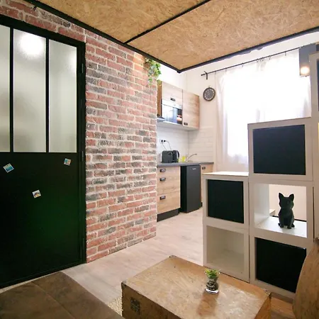 Studio-residence Front De ⎮ Parking Gratuit Daire Bandol